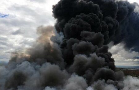 У Бєлгородській області горять боєприпаси: влада стверджує, що їх підпалило Сонце