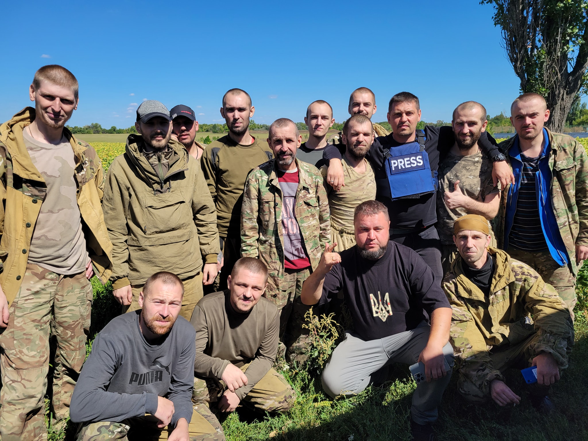 В Украину из плена вернулись еще 14 военных