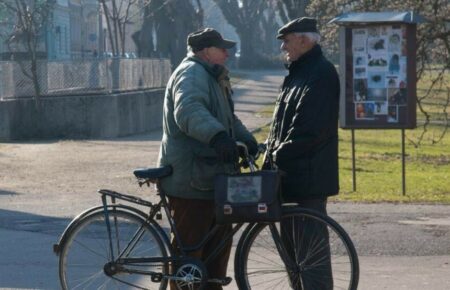 На оккупированных территориях проживает около 2 млн 900 тысяч украинских пенсионеров — Цымбалюк