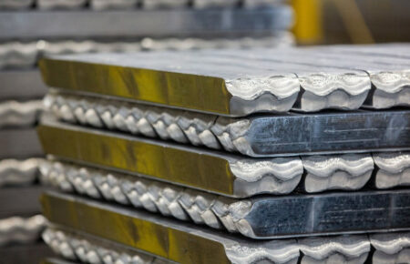 ЄС і США збільшили закупку алюмінію та нікелю у Росії — Reuters