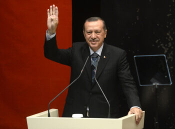 Політику Ердогана можна назвати «і нашим, і вашим», і туркам це подобається — Рейтерович