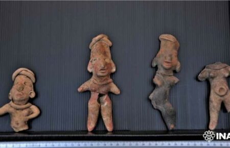 В Мексике археологи нашли керамические фигурки возрастом около 3 тысяч лет (фото)