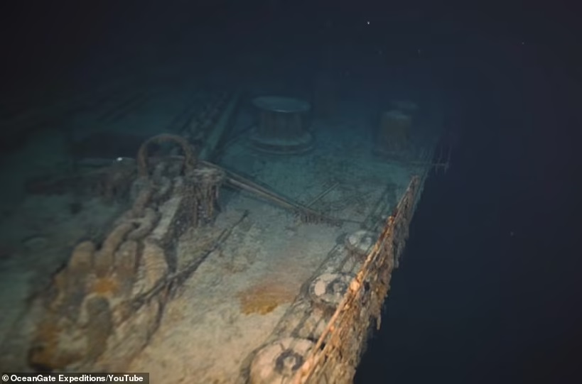 Археологи впервые показали 15-тонный якорь и бронзовые шпили затонувшего «Титаника»