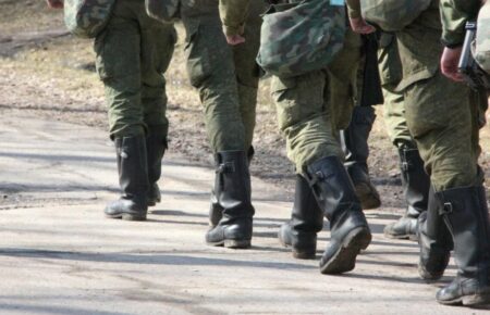 На окупованих територіях України Росія примусово мобілізувала близько 60 000 чоловіків — ГУР