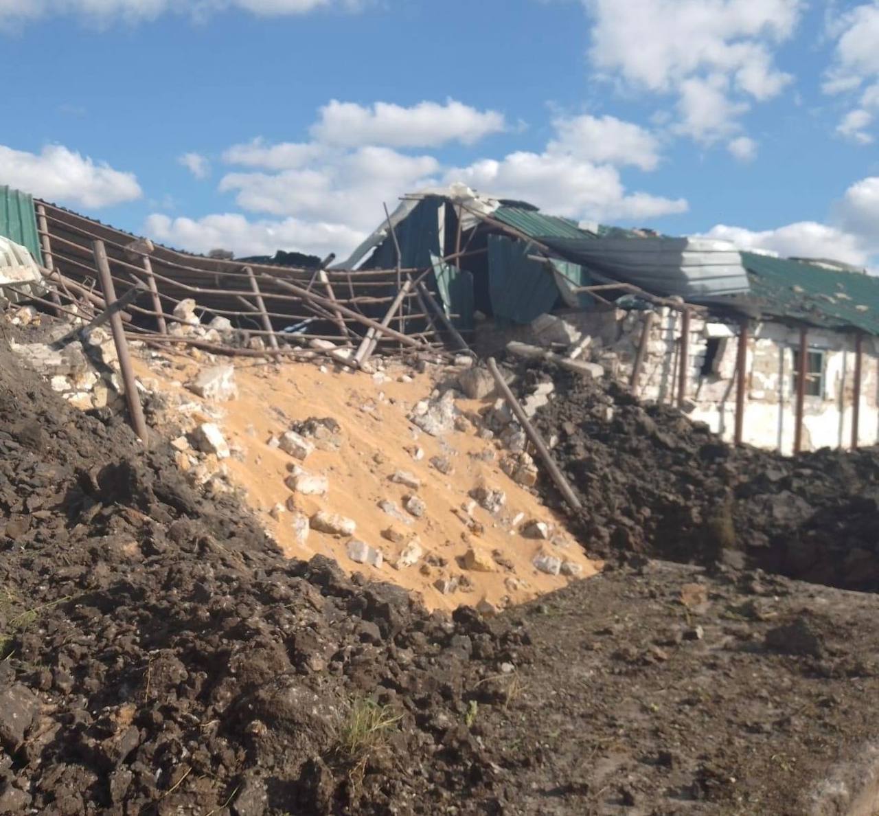 Российские войска обстреляли Днепропетровщину: разрушена инфраструктура