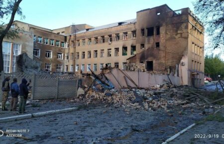 На Луганщині ЗСУ знищили базу окупантів та військову техніку — Гайдай