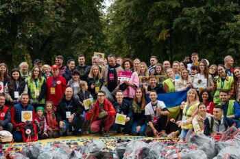 «Перемога — це свято, а перед святами українці звикли наводити лад»: як минув Всесвітній день прибирання в Україні?