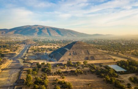 В Мексике археологи обнаружили тысячелетние обсидиановые шахты