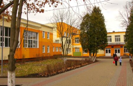 Заклади освіти на Київщині з 10 до 14 жовтня працюватимуть у дистанційному режимі