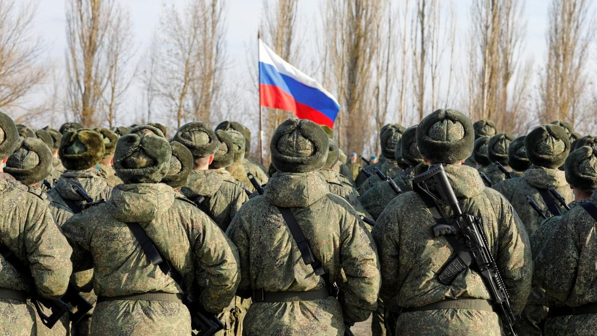 Російська армія виховувалась у наступальному дусі — військовий експерт