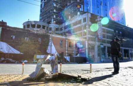 «Наша квартира схожа на смітник»: як Київ пережив наймасштабнішу ракетну атаку (ФОТО)