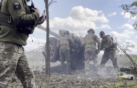 «Розриває БТР навпіл, виживає 1 з 20» — окупанти про українську артилерію (ПЕРЕХОПЛЕННЯ)