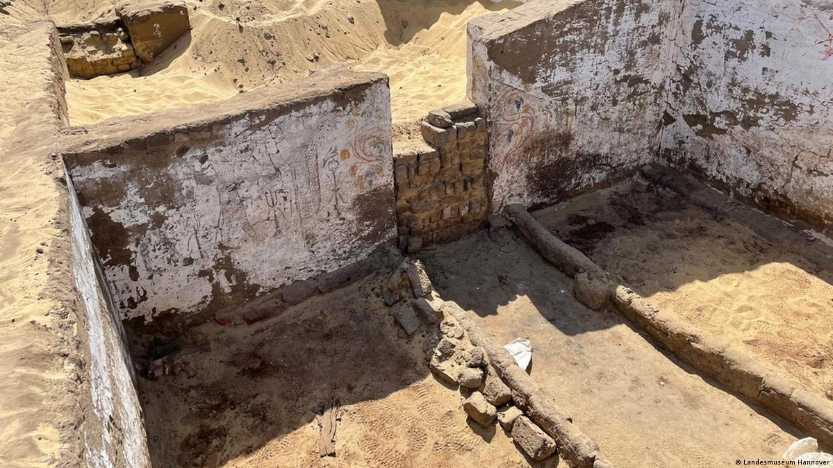 У Єгипті німецькі археологи розкопали невідому гробницю