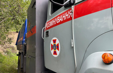 На Харківщині на міні підірвалось авто піротехніків ДСНС: одна людина загинула, 5 поранені