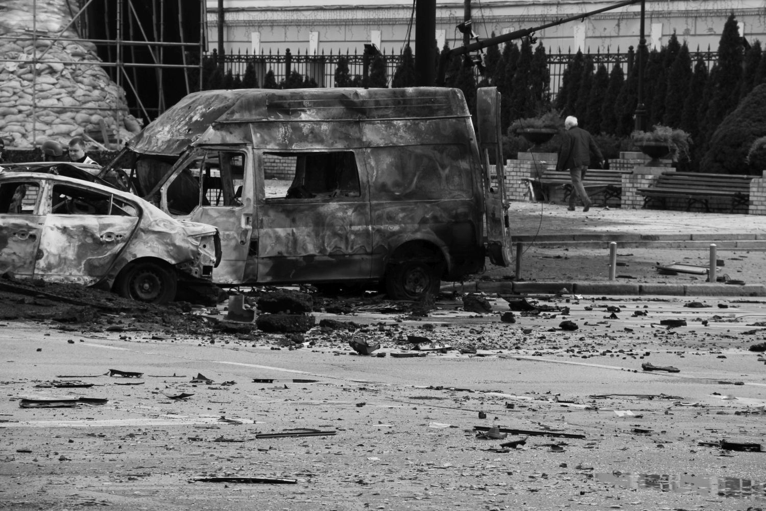 Київ після обстрілів 10 жовтня (фоторепортаж) Київ після обстрілів 10 жовтня (фоторепортаж)