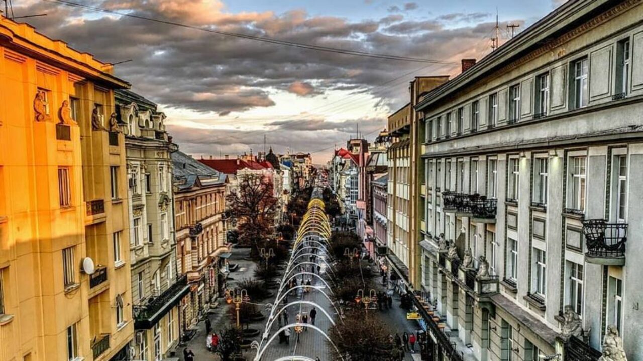 Студенттік секс кештері