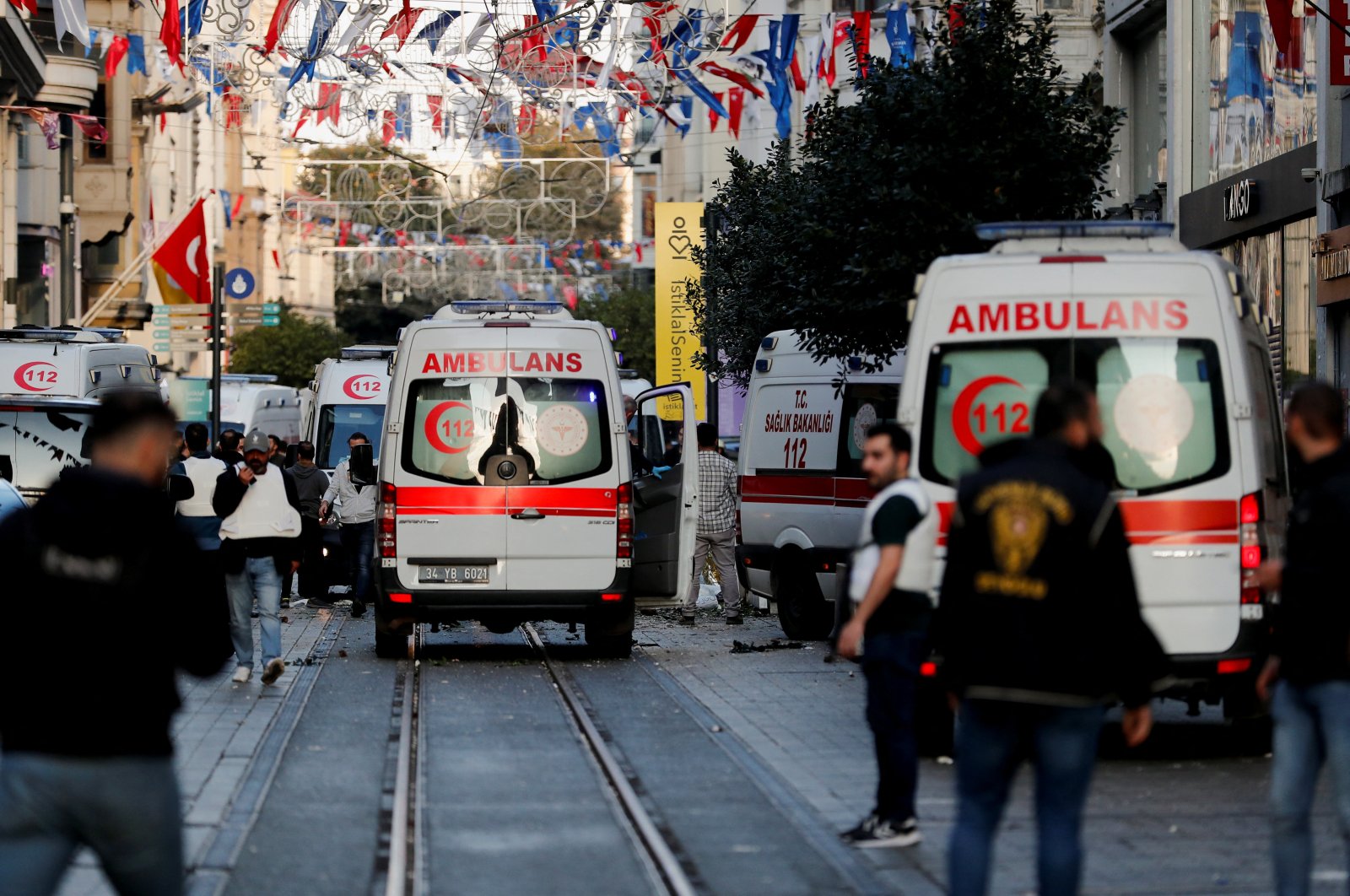 Вибух в історичному центрі Стамбула: Кулеба доручив Генконсульству «тримати ситуацію на контролі»