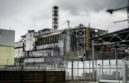Місія МАГАТЕ відвідала Чорнобильську АЕС під час останньої атаки РФ на українську енергосистему