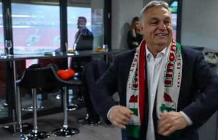 Орбан неистово обрадовался победе ультраправых на парламентских выборах в Нидерландах