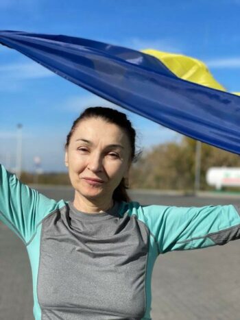 Я хочу, чтобы все поняли: в плену можно выжить, не продать свою позицию и остаться человеком — Людмила Гусейнова