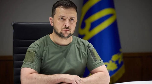 Зеленський: Україна просить НАТО скликати терміновий саміт щодо масованої ракетної атаки 15 листопада