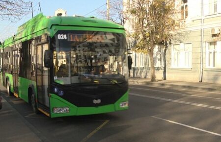 У Житомирі найближчими днями не їздитимуть трамваї та тролейбуси
