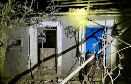 За ніч окупанти випустили по містам та селам Дніпропетровщини понад 50 снарядів