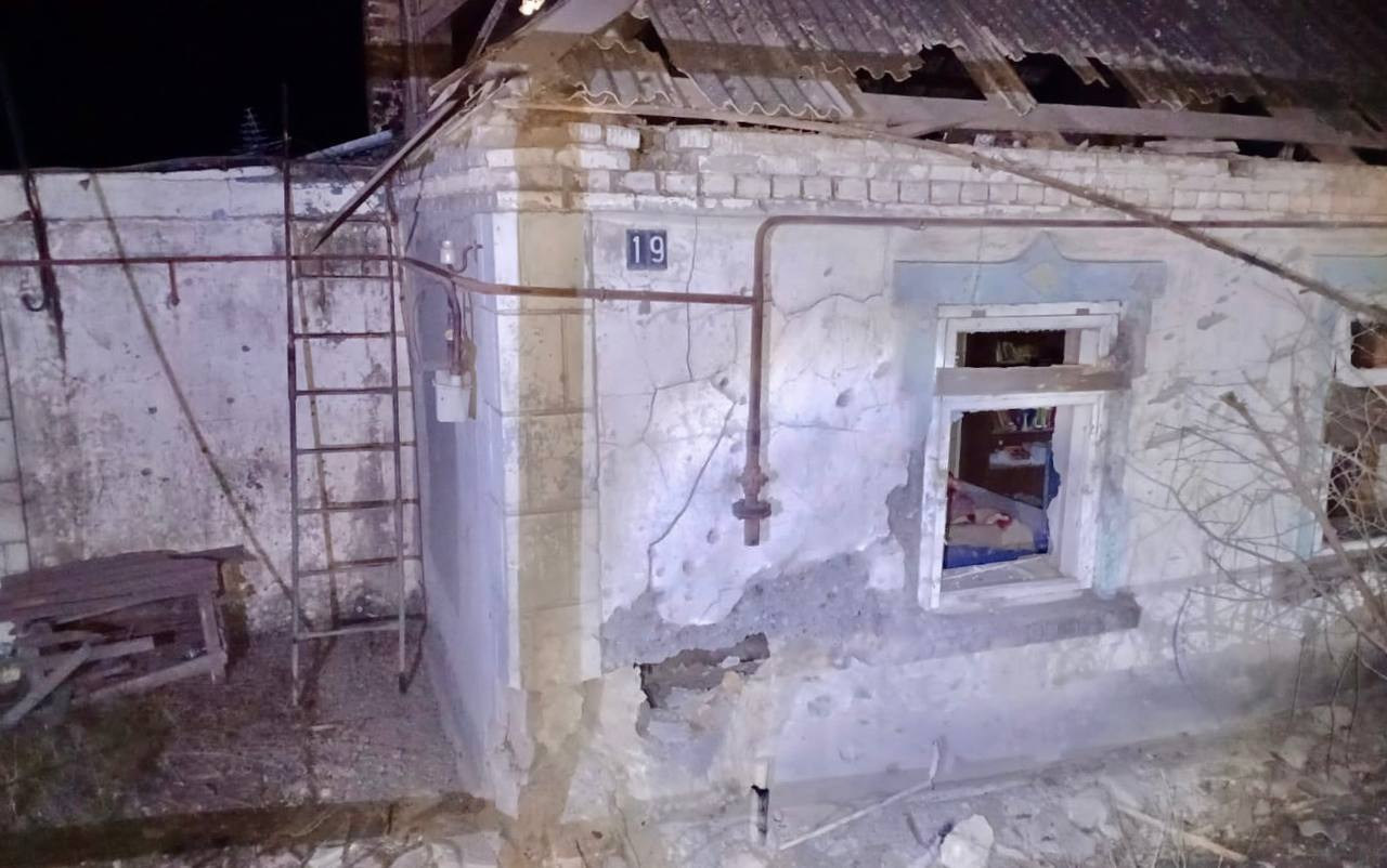 Окупанти вночі вдарили «Градами» по Дніпропетровщині, є руйнування (ФОТО)