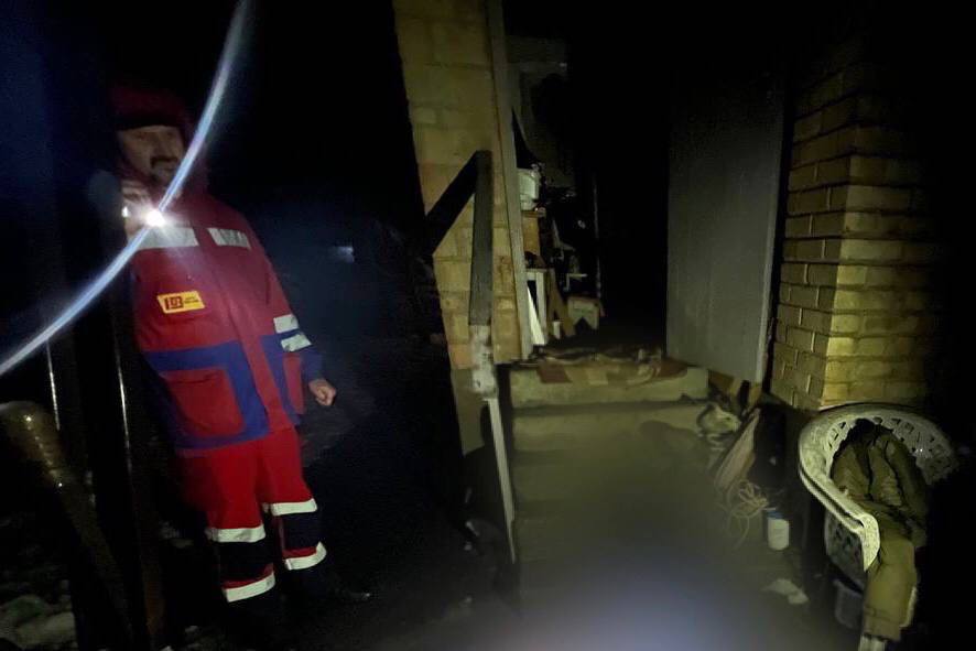 Дві родини отруїлися газом на Київщині через генератори у кімнатах