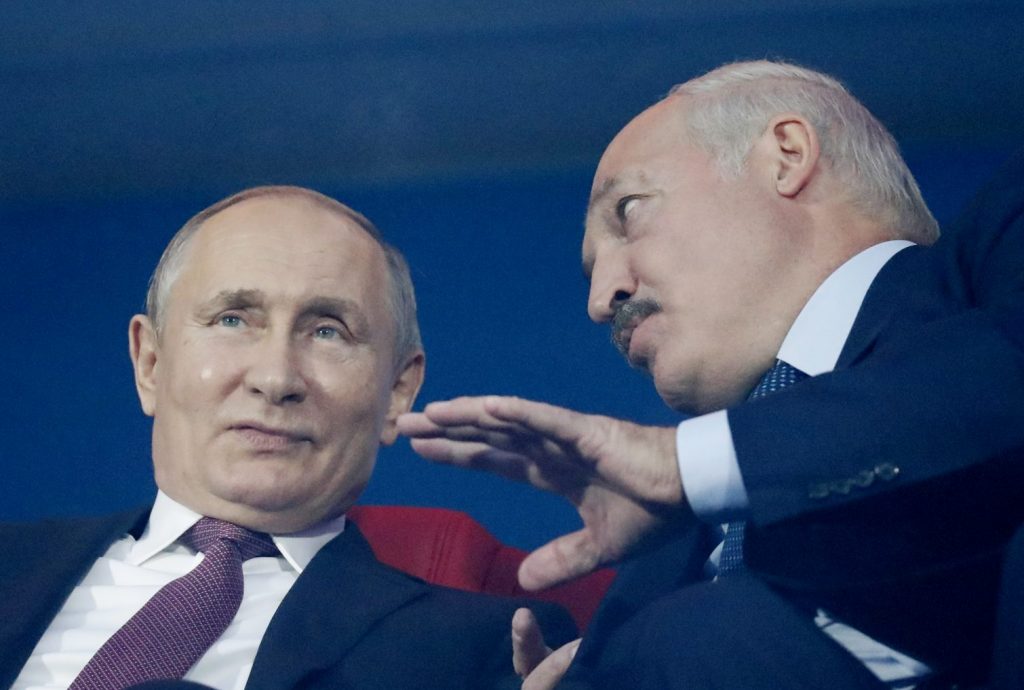 Путін з Лукашенком обговорять участь Білорусі в операції на суходолі — Наєв