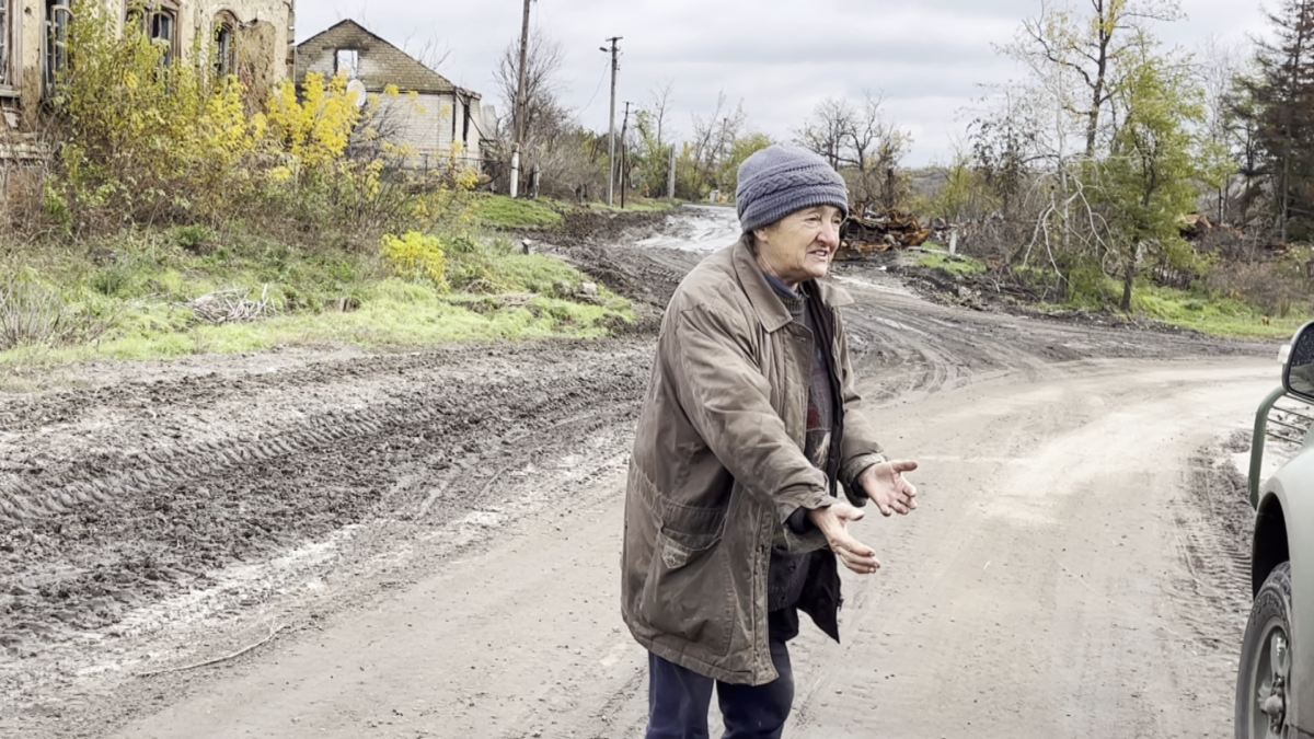 «Мою сусідку вбило, прошу всіх: засипте яму» — жителька Дробишевого
