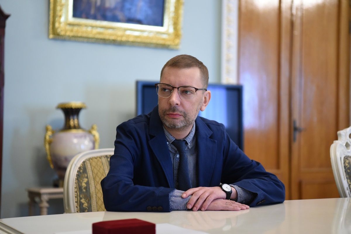Помер колишній прессекретар «Правого сектору», журналіст Артем Скоропадський
