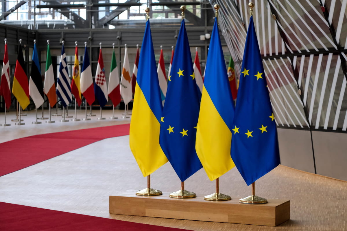 Громадянське суспільство Європи краще розуміє ситуацію в Україні, бюрократи обмежені необхідністю консенсусу — Олена Захарова