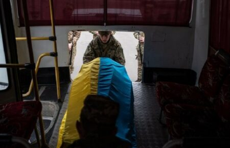Україна повернула тіла ще 49 загиблих захисників