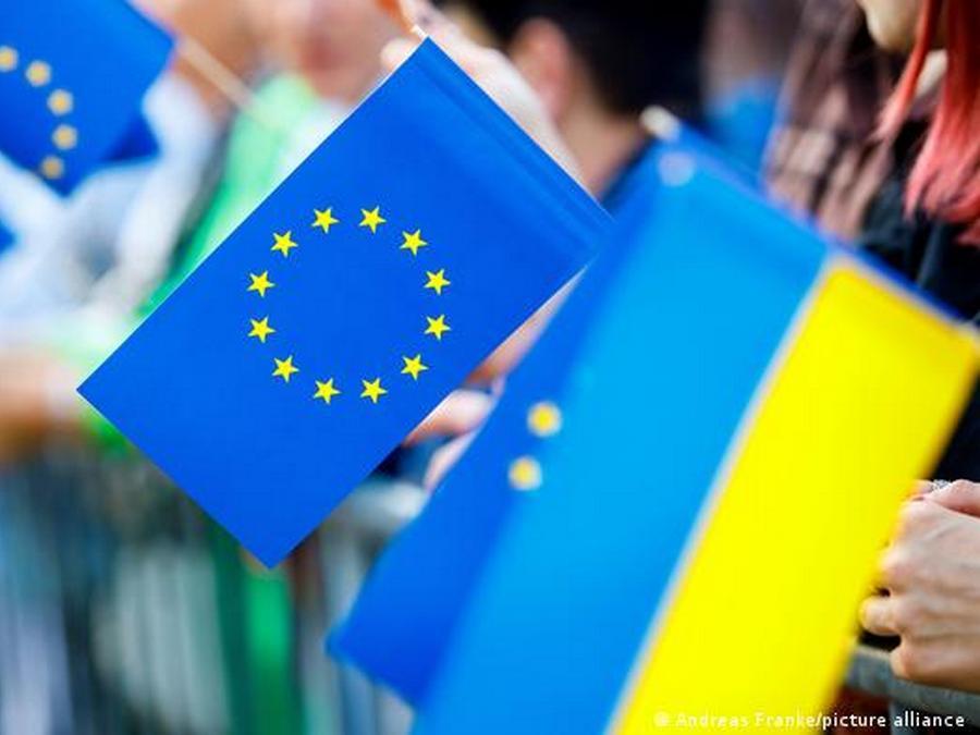 Єврокомісія вирішила внести зміни до «транспортного безвізу» з Україною