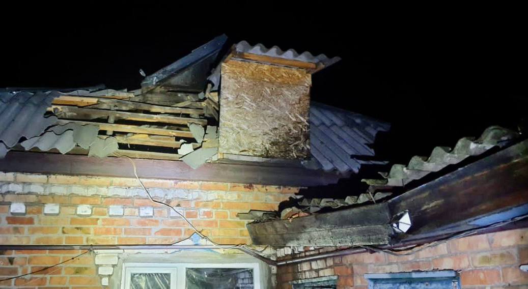 Окупанти вночі вдарили з «Градів» по трьох громадах Дніпропетровської області (ФОТО)