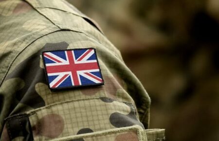 Генерал Роберт Магован підтвердив участь британців у «таємних операціях» в Україні —  The Times
