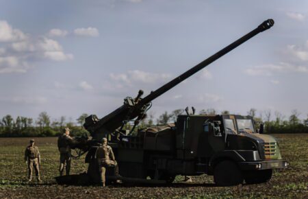 Франция передаст Украине 12 дополнительных САУ Caesar