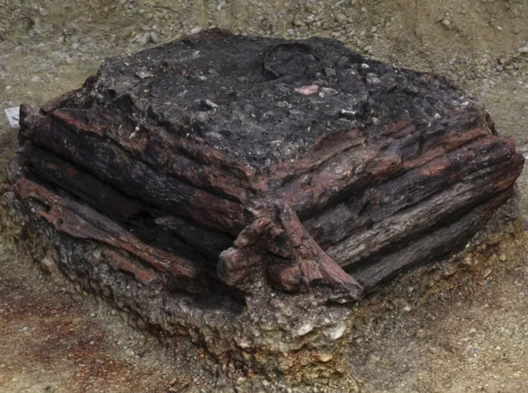 Археологи знайшли у Баварії «колодязь бажань», вік якого може сягати 3000 років