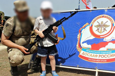 Зараз у Криму посилилися всі процеси, пов’язані з мілітаризацією свідомості, особливо дітей — правозахисниця