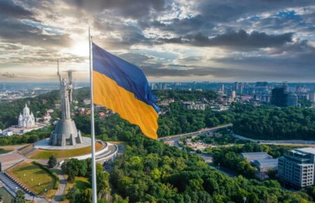 Віра у перемогу, ЗСУ, надія та оптимізм: дослідження настроїв українців та українок у 2022