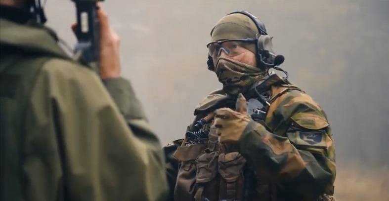 Норвезькі інструктори навчають українських військових у Великій Британії (ВІДЕО)
