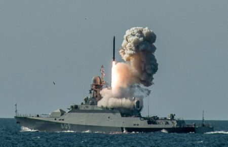Росія тримає у Чорному морі три ракетоносії з 24 «Калібрами»