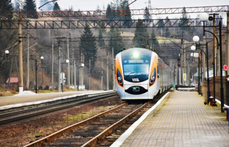 «Укрзалізниця» оголосила про старт програми «Залізна українізація»: деталі