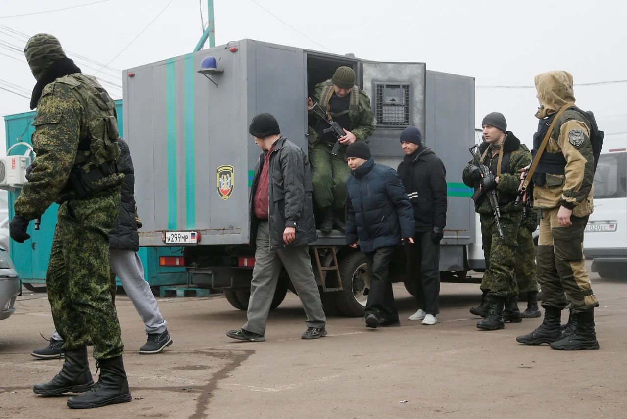 Російська сторона приховує місця утримання українців — Катриченко