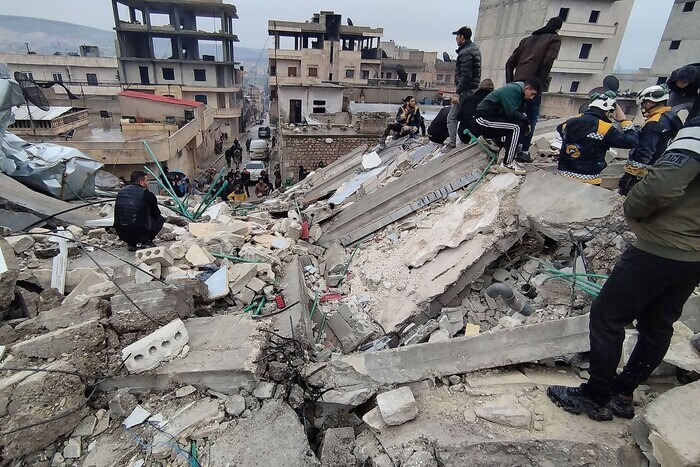 Кількість загиблих внаслідок землетрусу у Туреччині та Сирії зросла до понад 4300