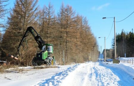 Финляндия начала строить забор на границе с РФ