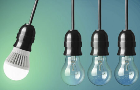 З 25 лютого українці зможуть обмінювати старі лампочки на нові LED і у селах: деталі