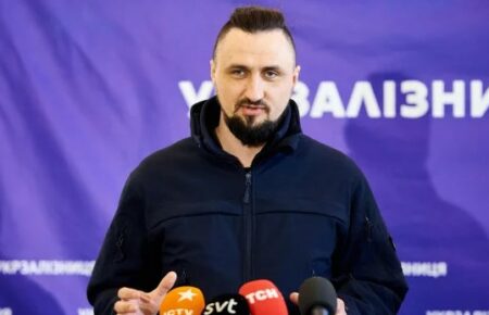 Голова правління «Укрзалізниці» подав у відставку