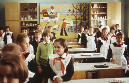 Міфи про освіту в СРСР: якою вона була насправді?